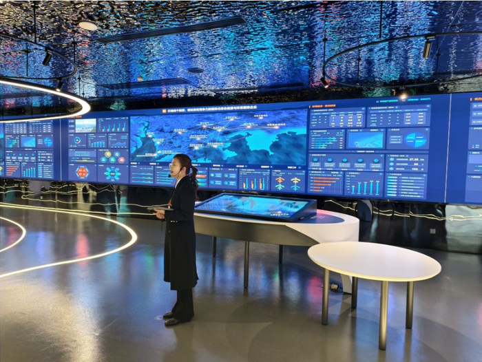 跨越邊界，科技筑夢(mèng)——香港青少年探訪大灣區(qū)科創(chuàng)企業(yè)，體驗(yàn)數(shù)字技術(shù)賦能未來(lái)